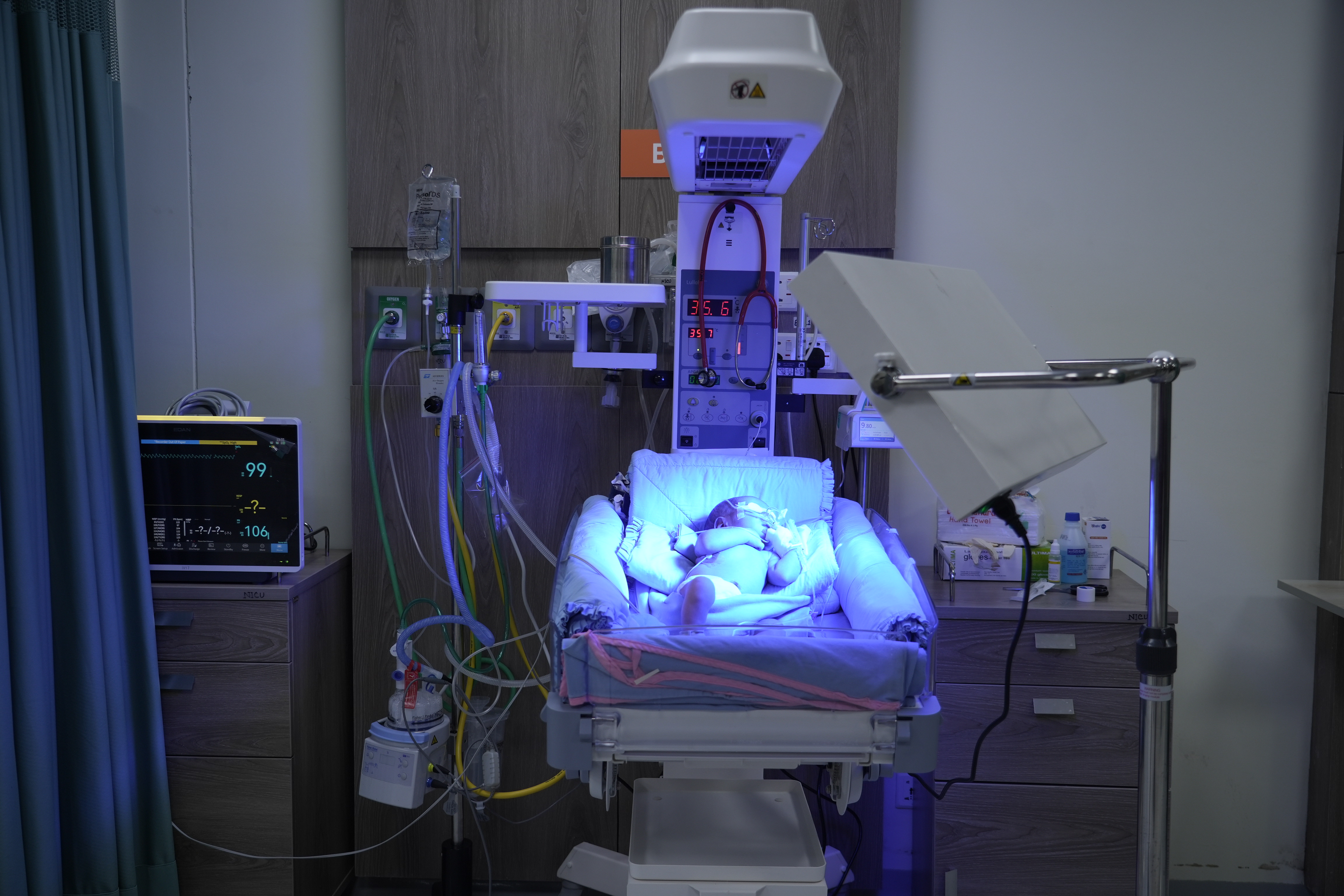 Pediatric ICU Bed